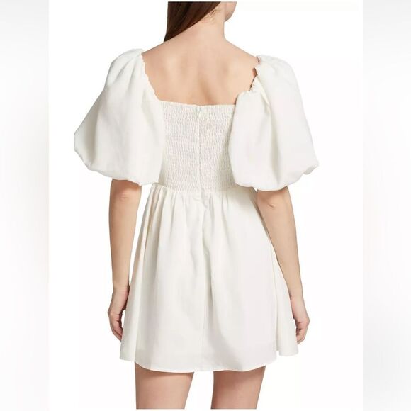 NEW ASTR The Label SERILDA CUTOUT PUFF SLEEVE MINI DRESS - Picture 8 of 17